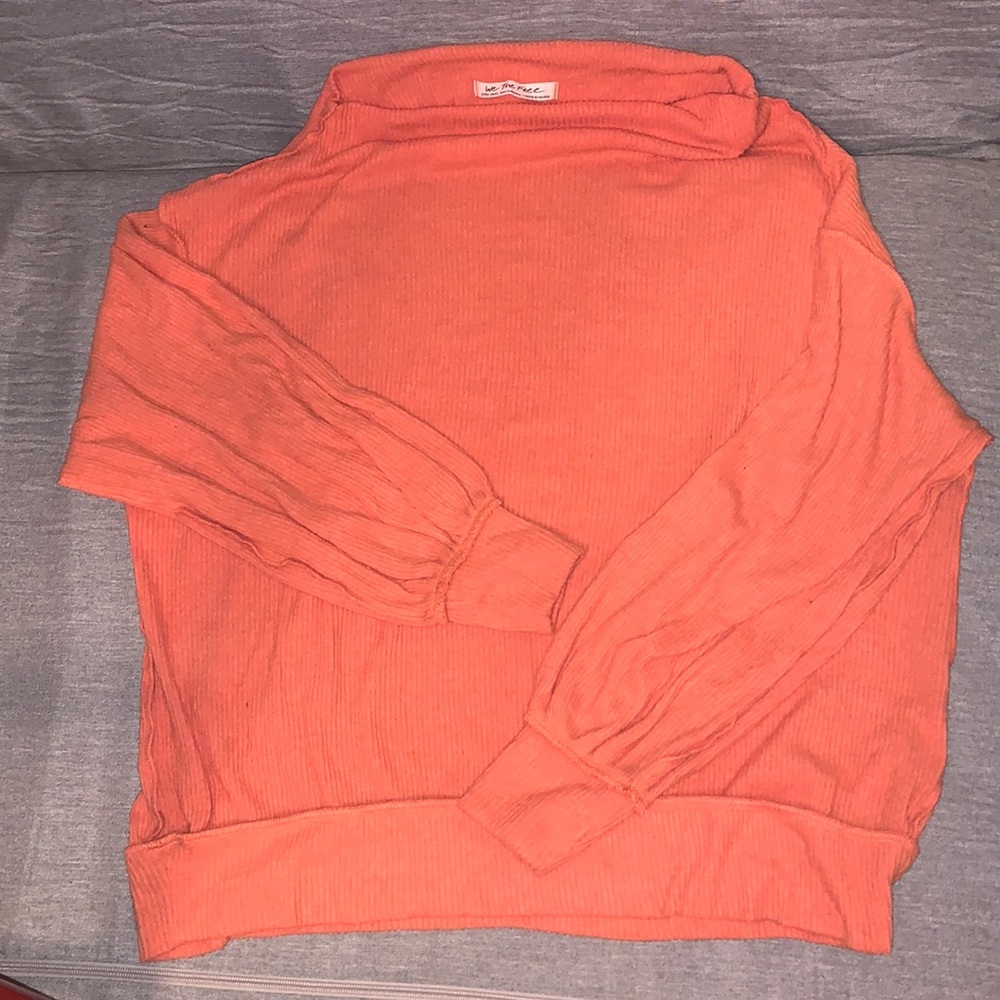 “We the free” peach color top